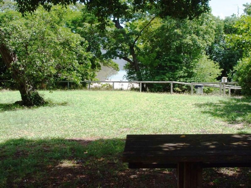70 Gloucester Avenue, Hideaway Bay QLD 4800