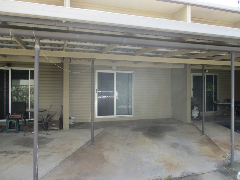 2 / 13 Davy Avenue, Proserpine QLD 4800