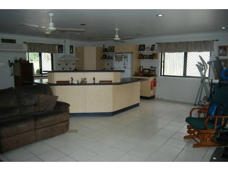 1468 Midge Point Rd, Midge Point QLD 4799