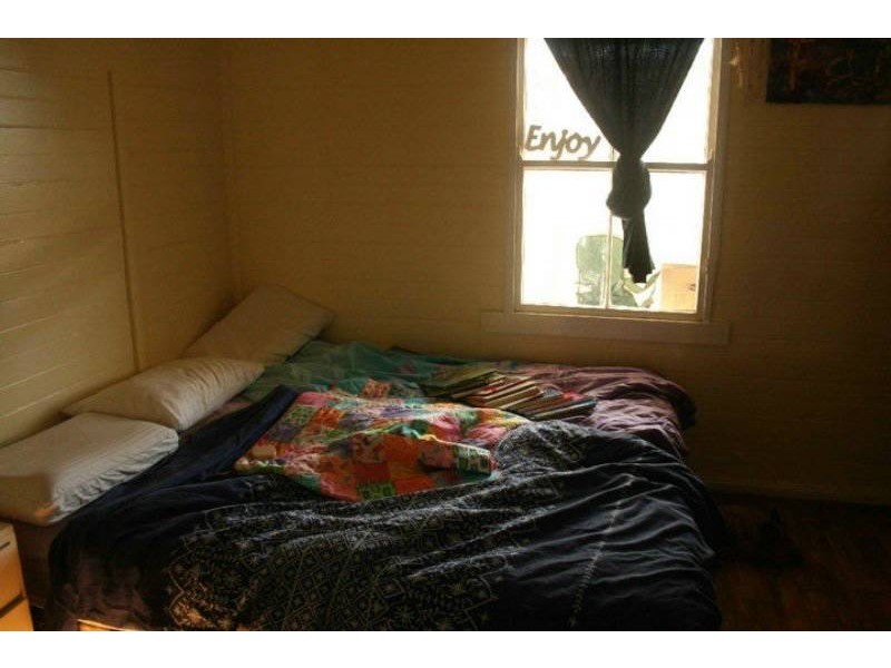 12 Waite St, Proserpine QLD 4800