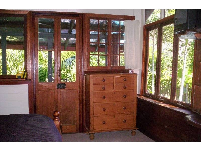 11 Sinclair St, Dittmer, Proserpine QLD 4800