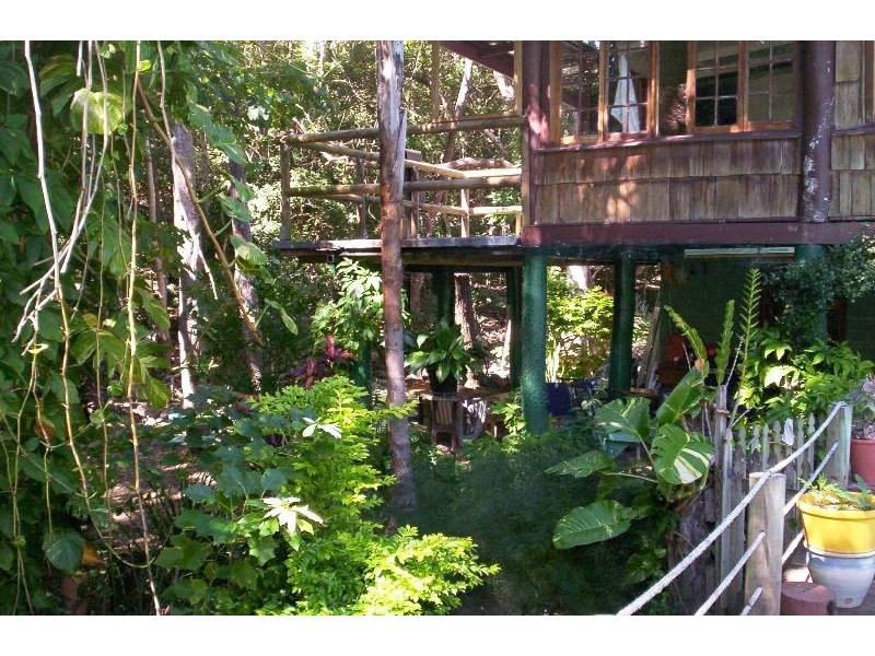 11 Sinclair St, Dittmer, Proserpine QLD 4800