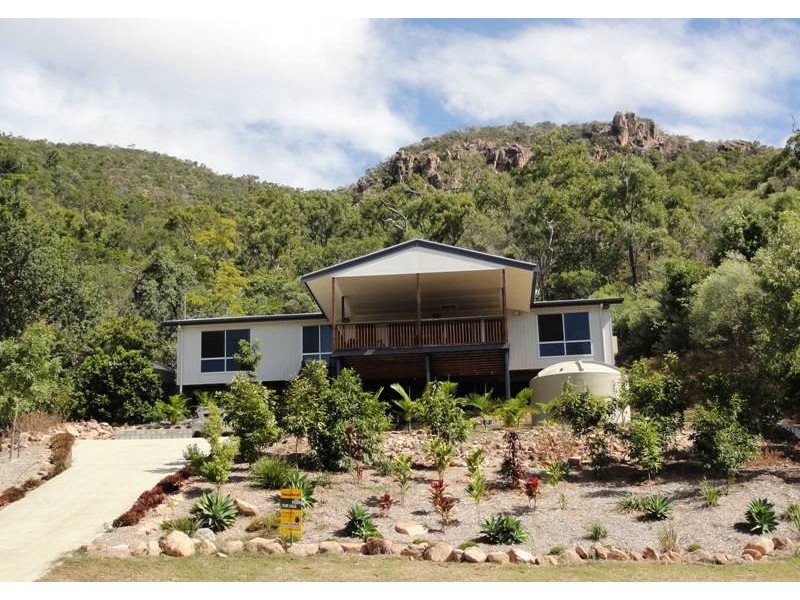 14 Rattray Av., Hideaway Bay QLD 4800