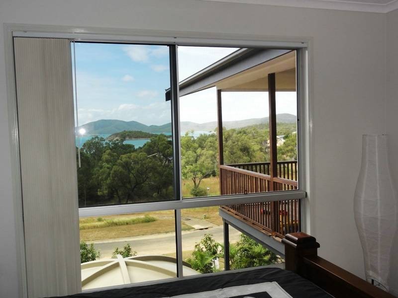 14 Rattray Av., Hideaway Bay QLD 4800