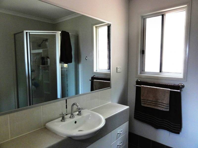 14 Rattray Av., Hideaway Bay QLD 4800