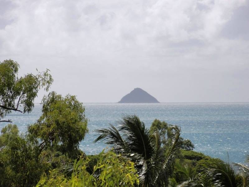 14 Rattray Av., Hideaway Bay QLD 4800