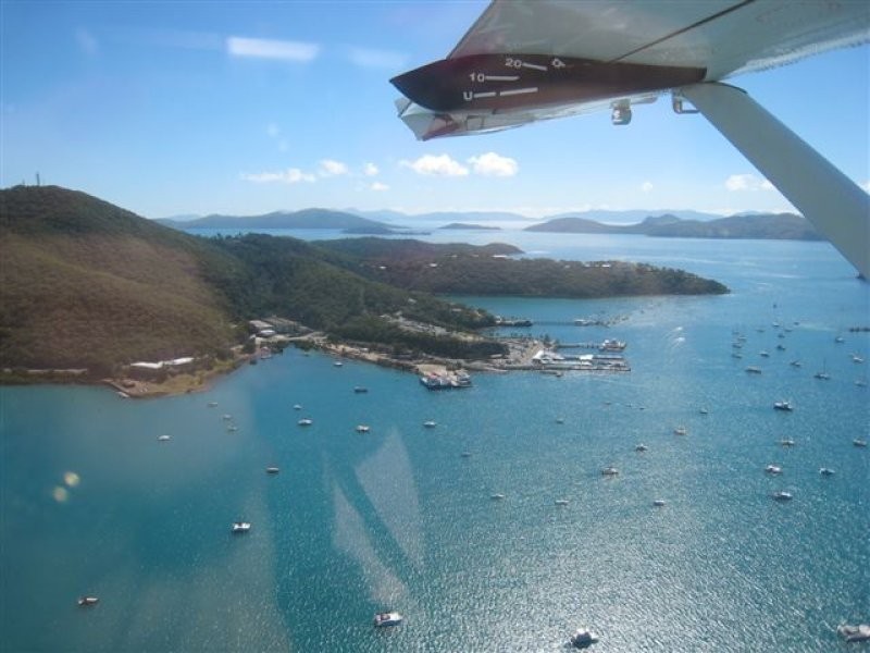 8 Passage Avenue, Airlie Beach QLD 4802