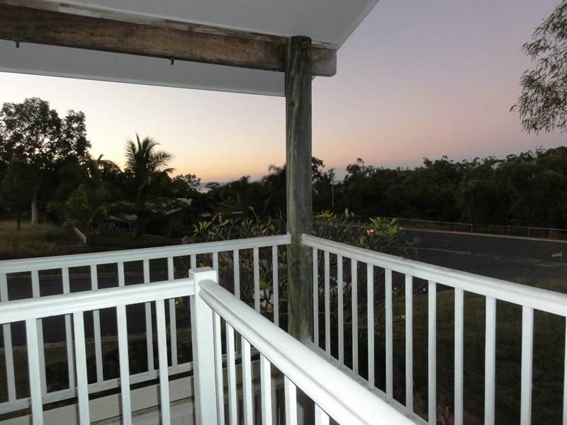 82 Blackcurrent Drive, Hideaway Bay QLD 4800
