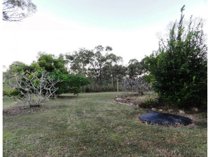 82 Blackcurrent Drive, Hideaway Bay QLD 4800
