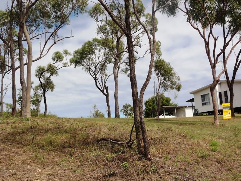 42 Blackcurrent Drive, Hideaway Bay QLD 4800