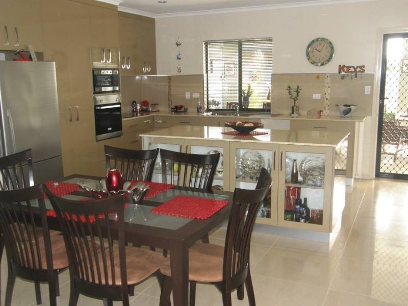 15 Golden Wattle St, Proserpine QLD 4800