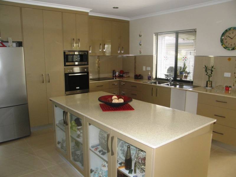 15 Golden Wattle St, Proserpine QLD 4800
