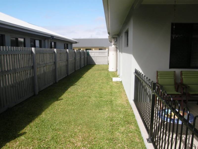 15 Golden Wattle St, Proserpine QLD 4800