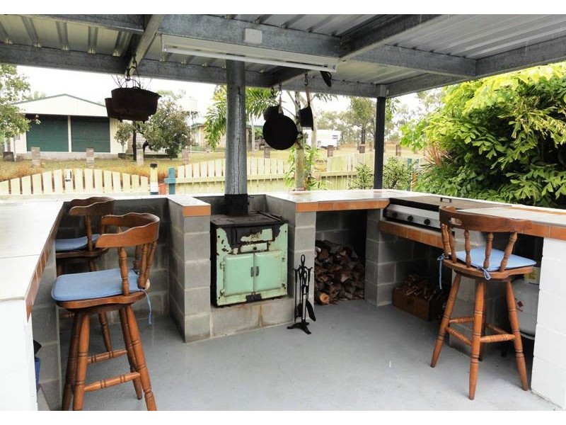 89 Pioneer Drive, Dingo Beach QLD 4800