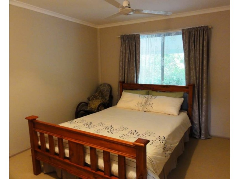 89 Pioneer Drive, Dingo Beach QLD 4800