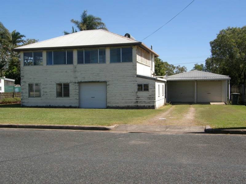 10 Barry Street, Proserpine QLD 4800