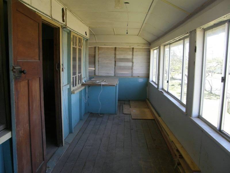 10 Barry Street, Proserpine QLD 4800