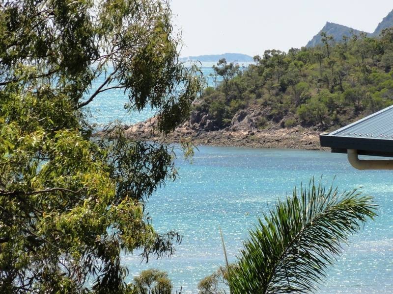 41 Blackcurrent Drive, Hideaway Bay QLD 4800