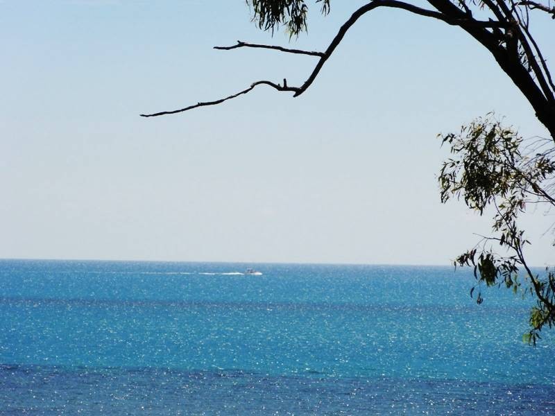 41 Blackcurrent Drive, Hideaway Bay QLD 4800