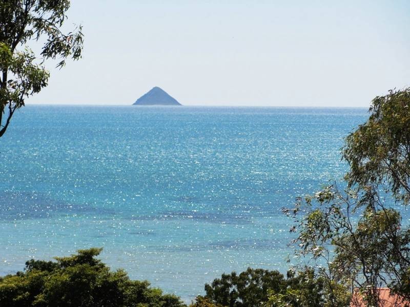 41 Blackcurrent Drive, Hideaway Bay QLD 4800