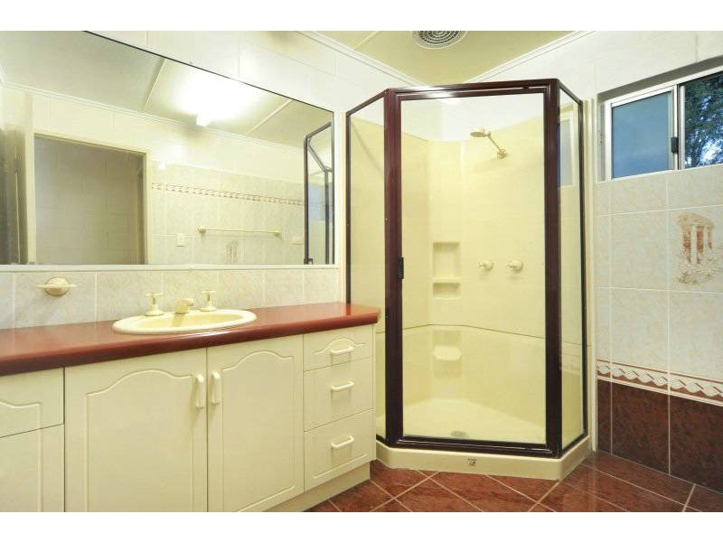 12041 Bruce Hwy, Proserpine QLD 4800