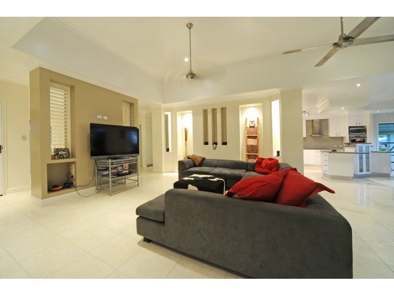 63 Galbraith Park Drive, Cannonvale QLD 4802