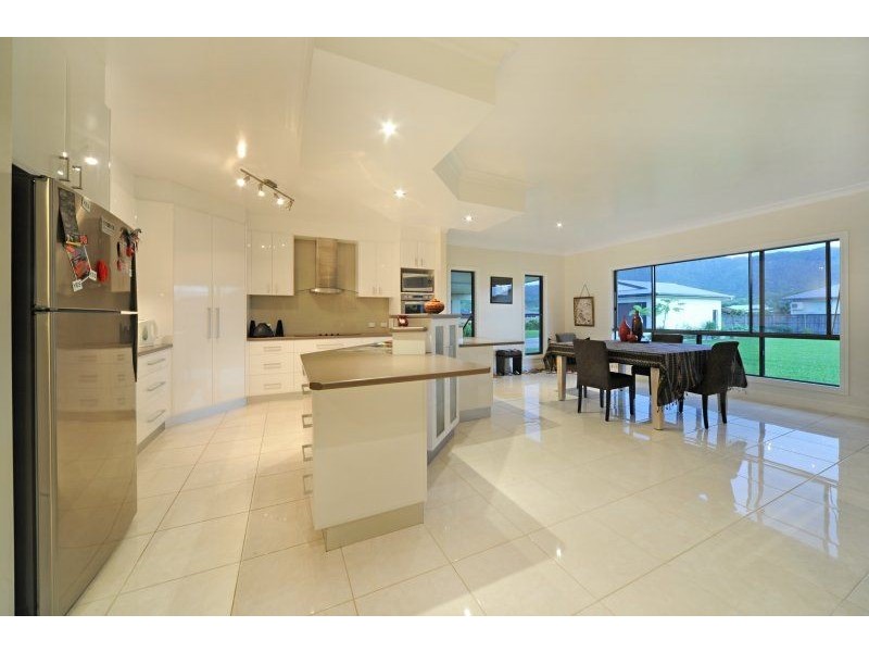 63 Galbraith Park Drive, Cannonvale QLD 4802