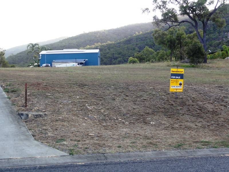 14 Blackcurrant Drive, Hideaway Bay QLD 4800