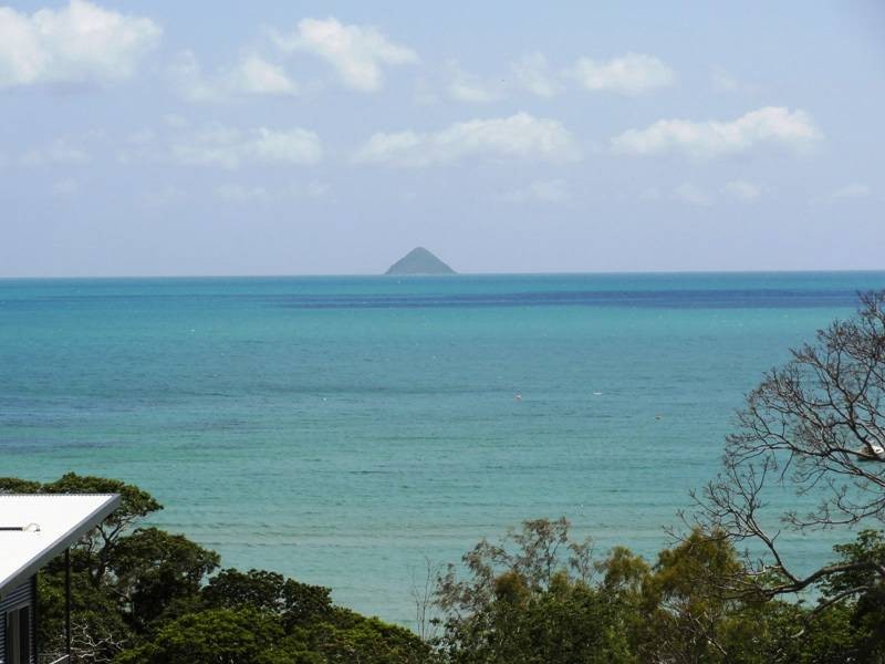 19 Gloucester Avenue, Hideaway Bay QLD 4800