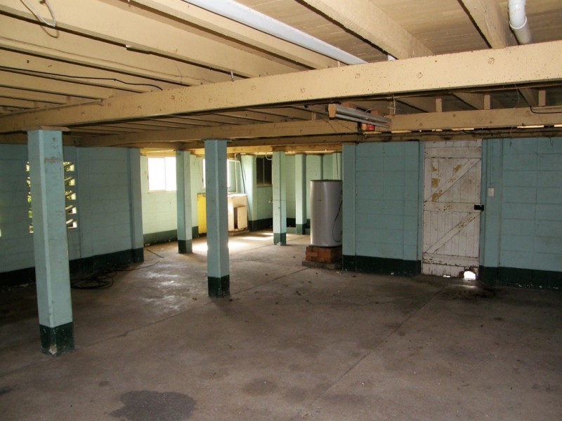 16 Philip Street, Proserpine QLD 4800