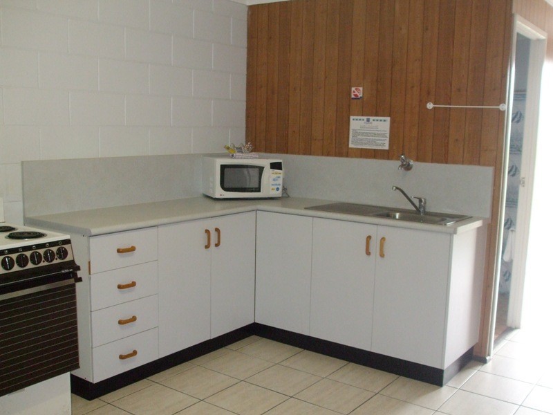 17 Pioneer Drive, Dingo Beach QLD 4800