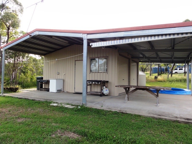 76 Blackcurrant Drive, Hideaway Bay QLD 4800