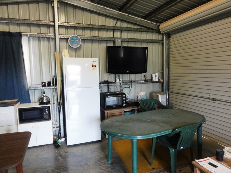 76 Blackcurrant Drive, Hideaway Bay QLD 4800