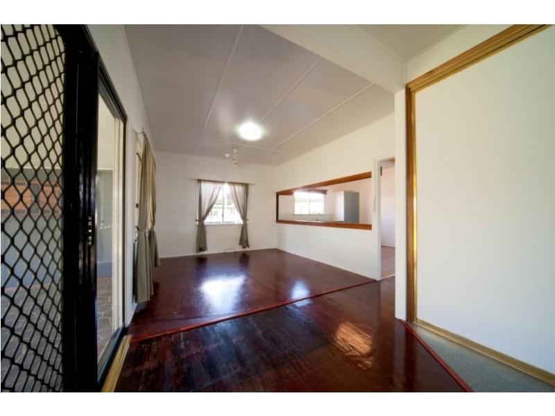15 Stanbury Street, Proserpine QLD 4800