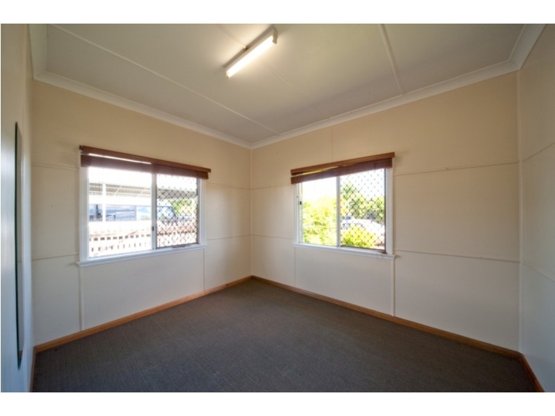 15 Stanbury Street, Proserpine QLD 4800