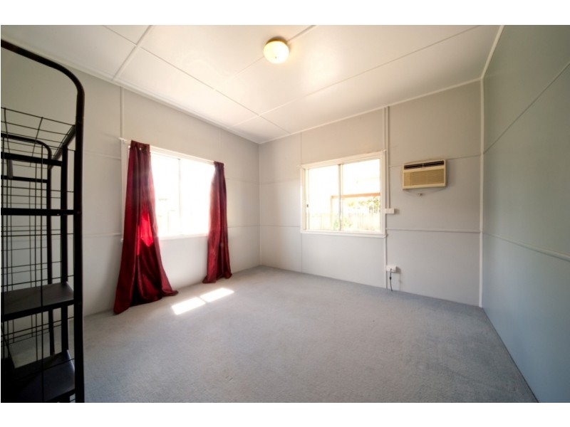 15 Stanbury Street, Proserpine QLD 4800