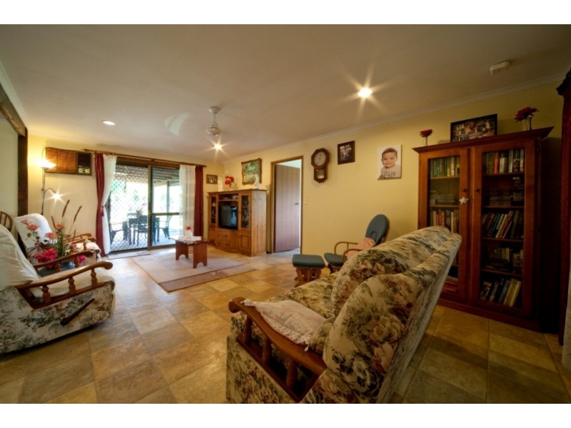 62 Bennett Rd, Strathdickie, Proserpine QLD 4800