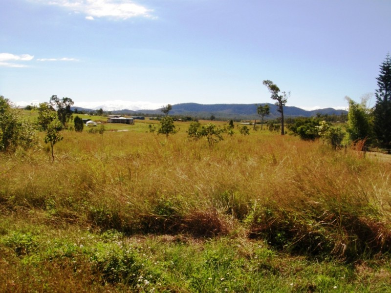 89 Whitsunday Dve, Bloomsbury QLD 4799