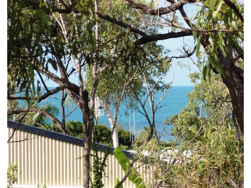 21 Rattray Street, Hideaway Bay QLD 4800