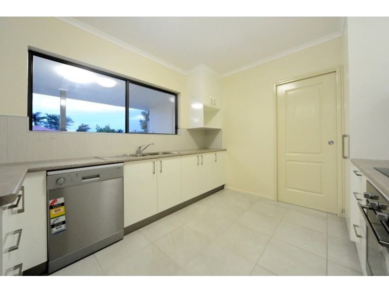 22 Damson Cres, Proserpine QLD 4800