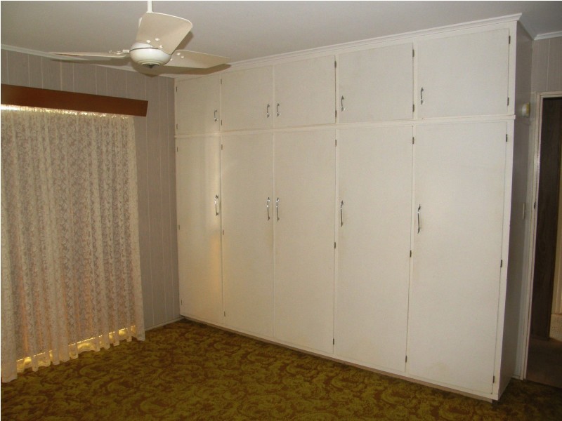 2 Daybell Street, Proserpine QLD 4800