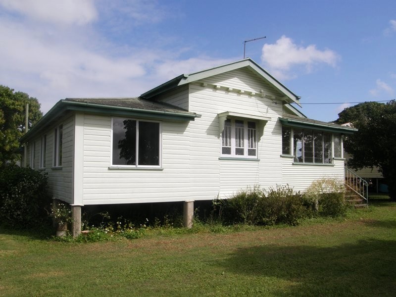 6 Renwick Road, Proserpine QLD 4800