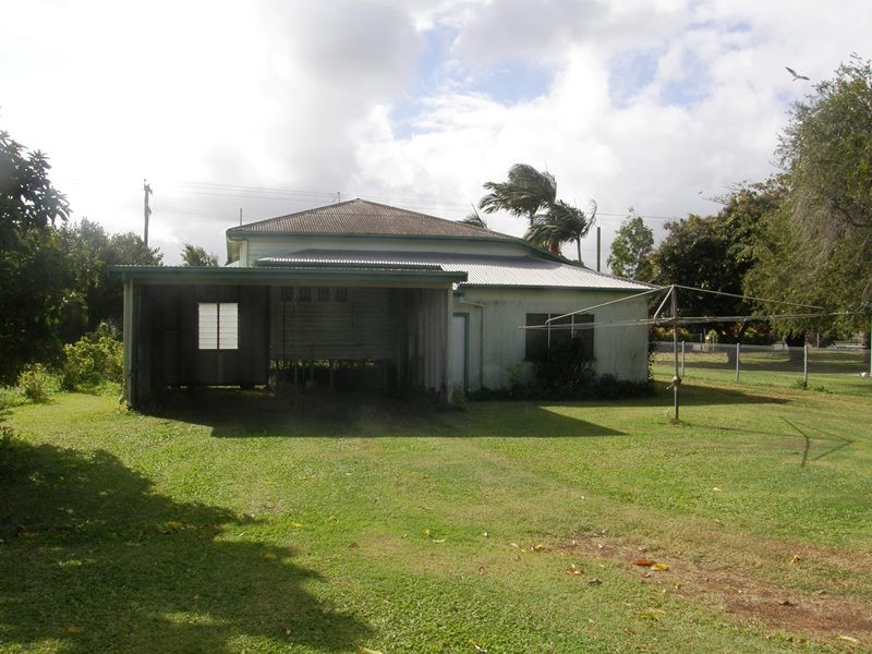 6 Renwick Road, Proserpine QLD 4800