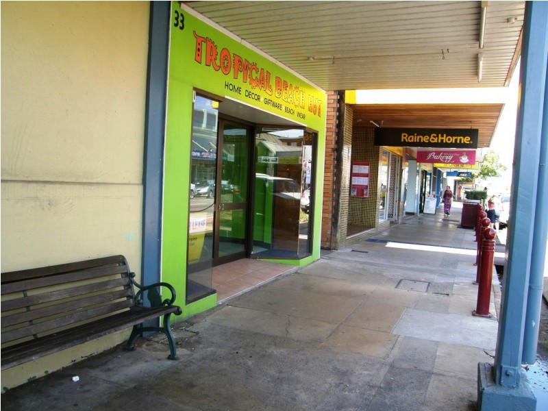 33 Main Street, Proserpine QLD 4800