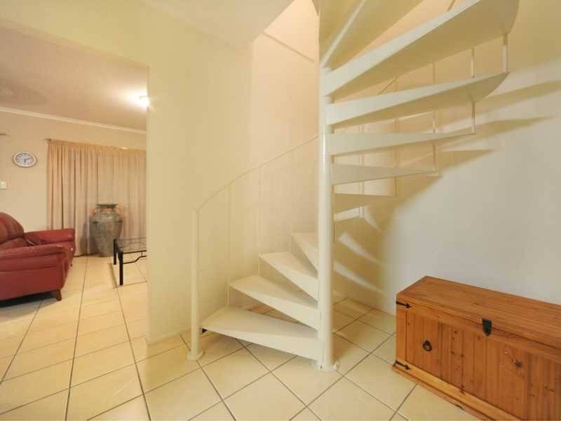 Unit 2/ 3 Maeva Court, Maeva Street, Jubilee Pocket QLD 4802