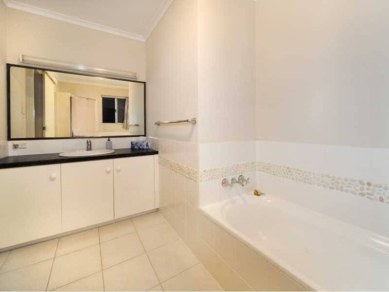 Unit 2/ 3 Maeva Court, Maeva Street, Jubilee Pocket QLD 4802