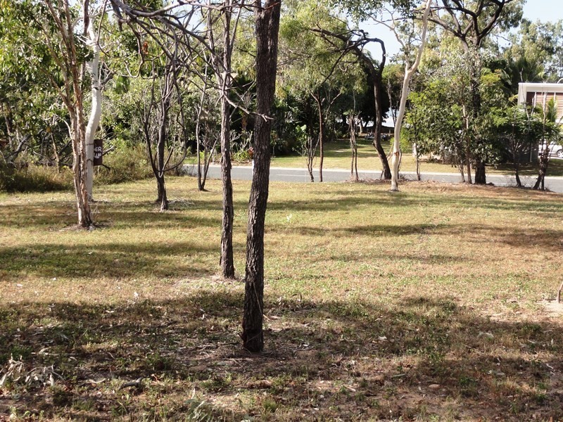 49 Gloucester Avenue, Hideaway Bay QLD 4800