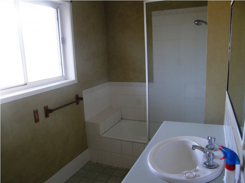 Unit 2/ 22 Gardenia Street, Proserpine QLD 4800