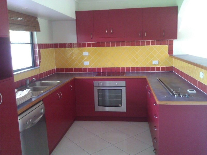 34 Banksia Crt, Cannonvale QLD 4802