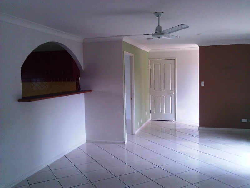 34 Banksia Crt, Cannonvale QLD 4802